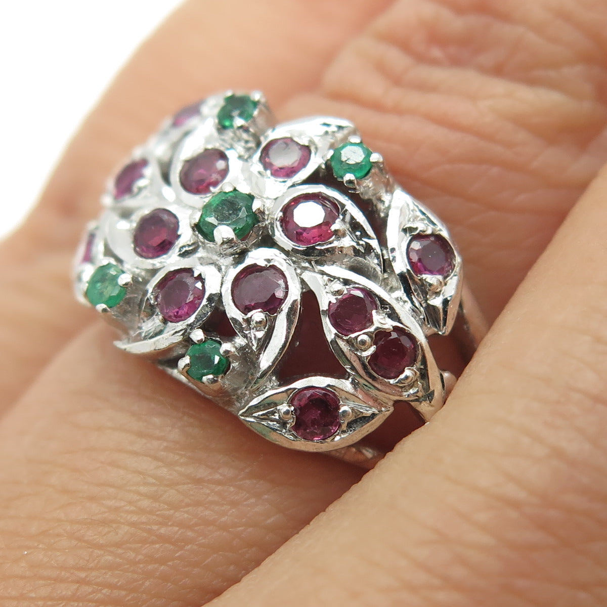 925 Sterling Silver Vintage Real Round-Cut Ruby & Emerald Flower Ring Size 5.75