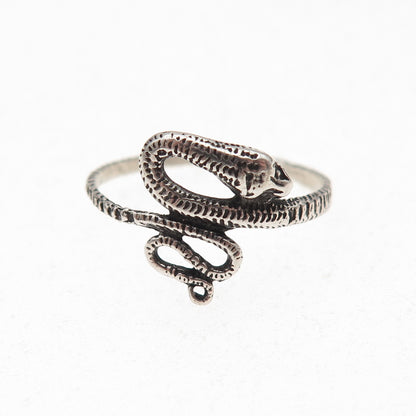 925 Sterling Silver Vintage Snake Oxidized Ring Size 8