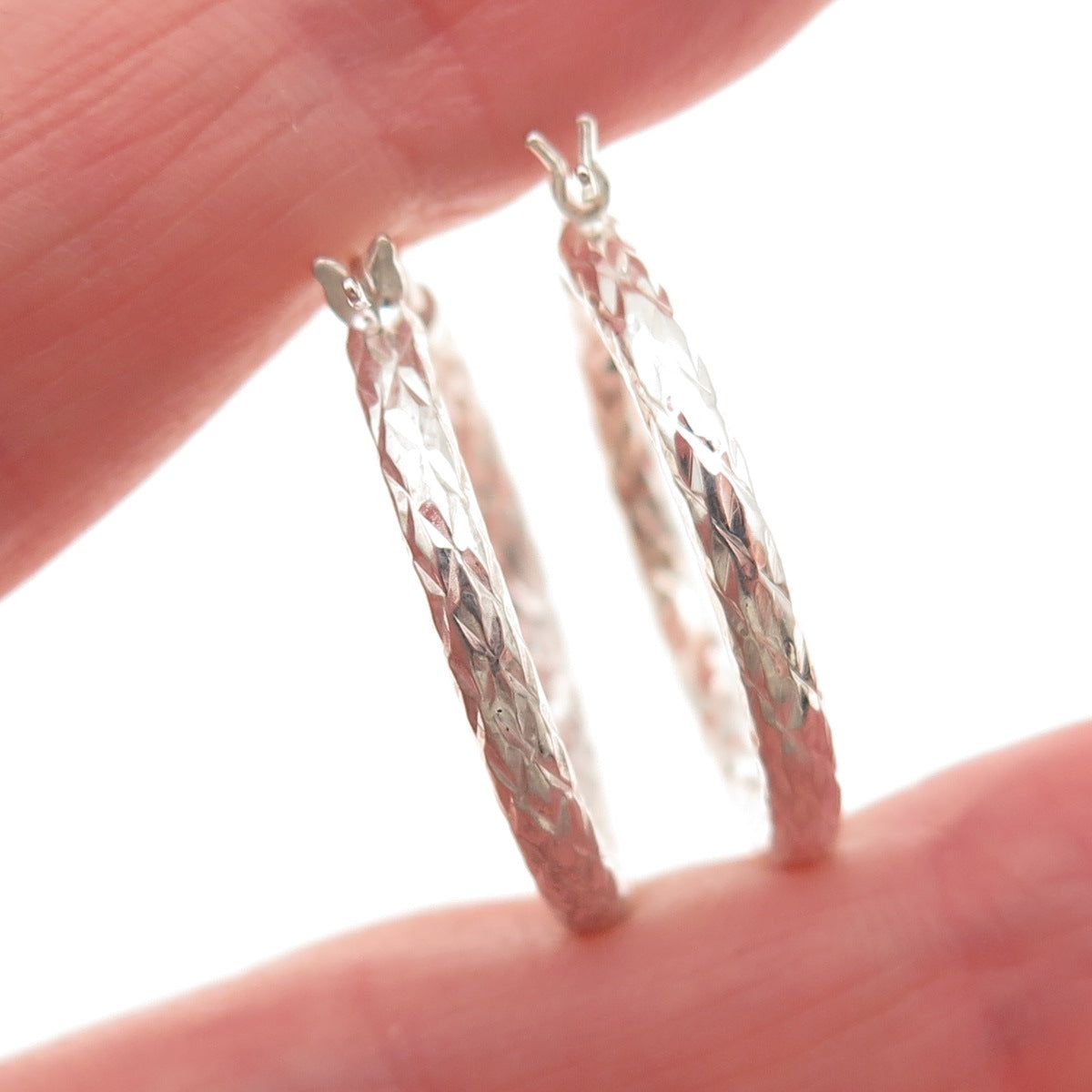 HAN 925 Sterling Silver Vintage Diamond-Cut Hoop Earrings