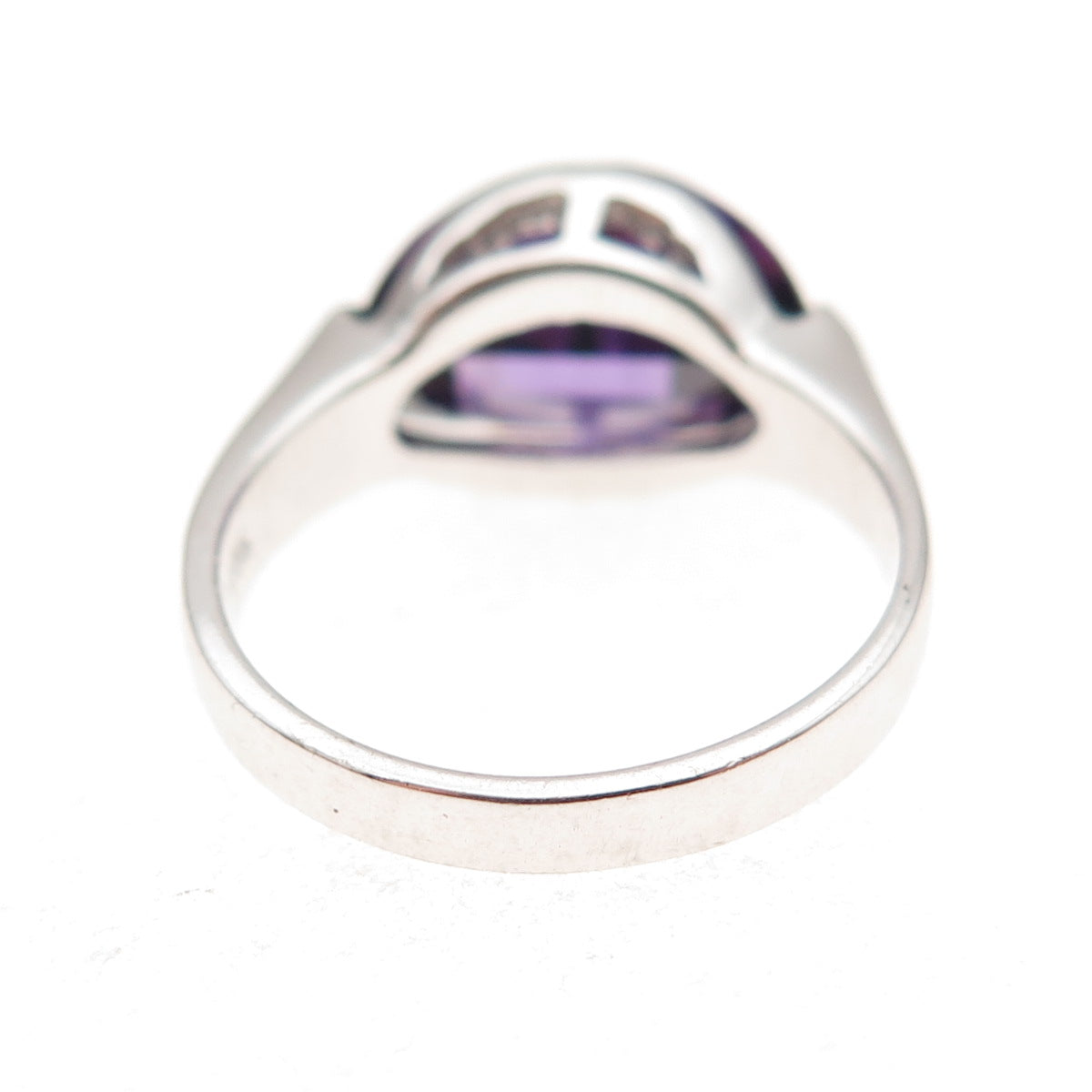 925 Sterling Silver Lavender C Z Ring Size 7