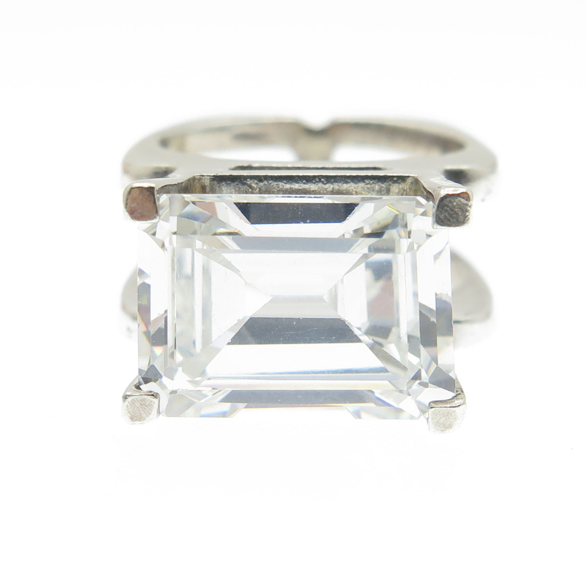 925 Sterling Silver Vintage Emerald-Cut Shaped C Z Ring Size 5.25