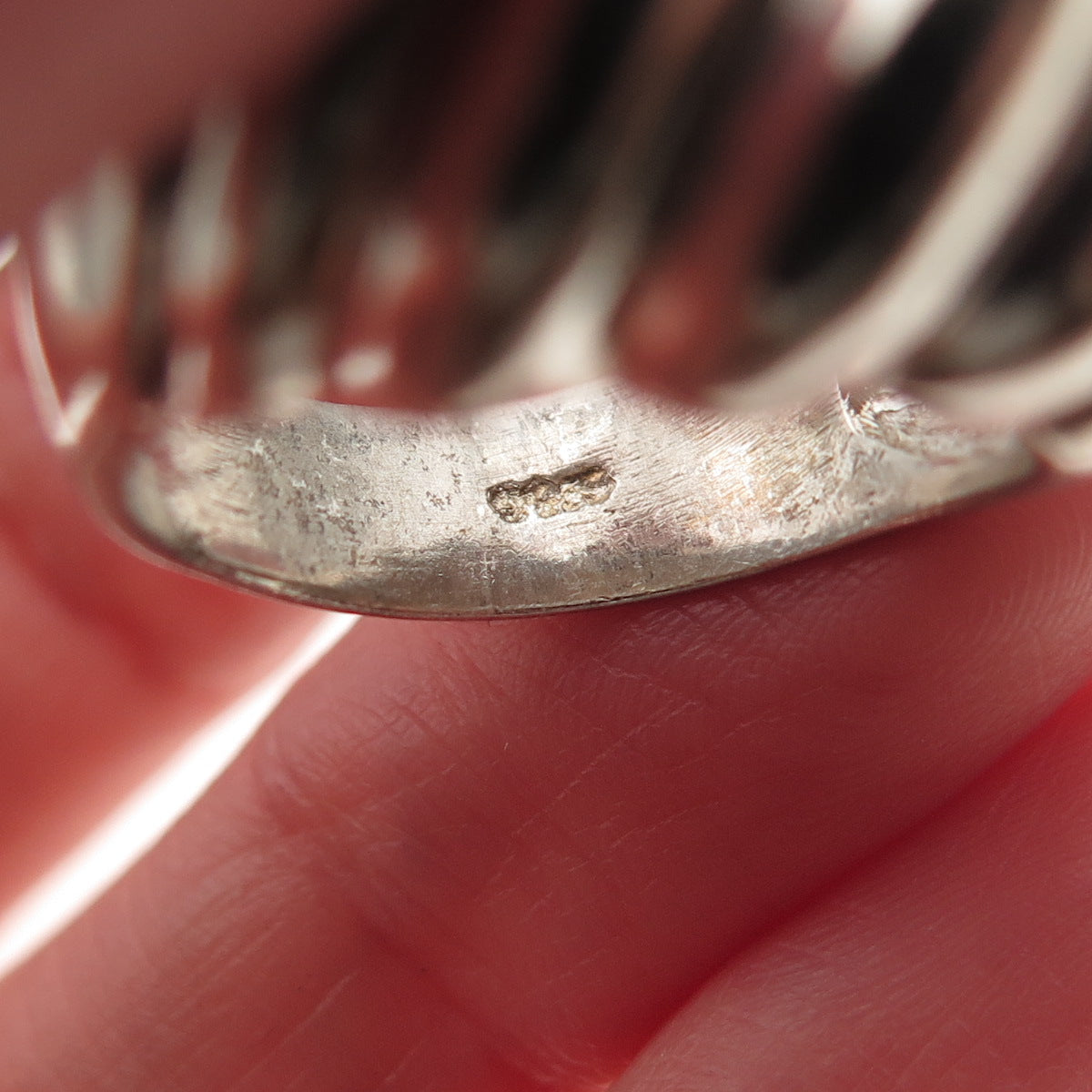 925 Sterling Silver Vintage Modernist Ribbed Dome Ring Size 7.25