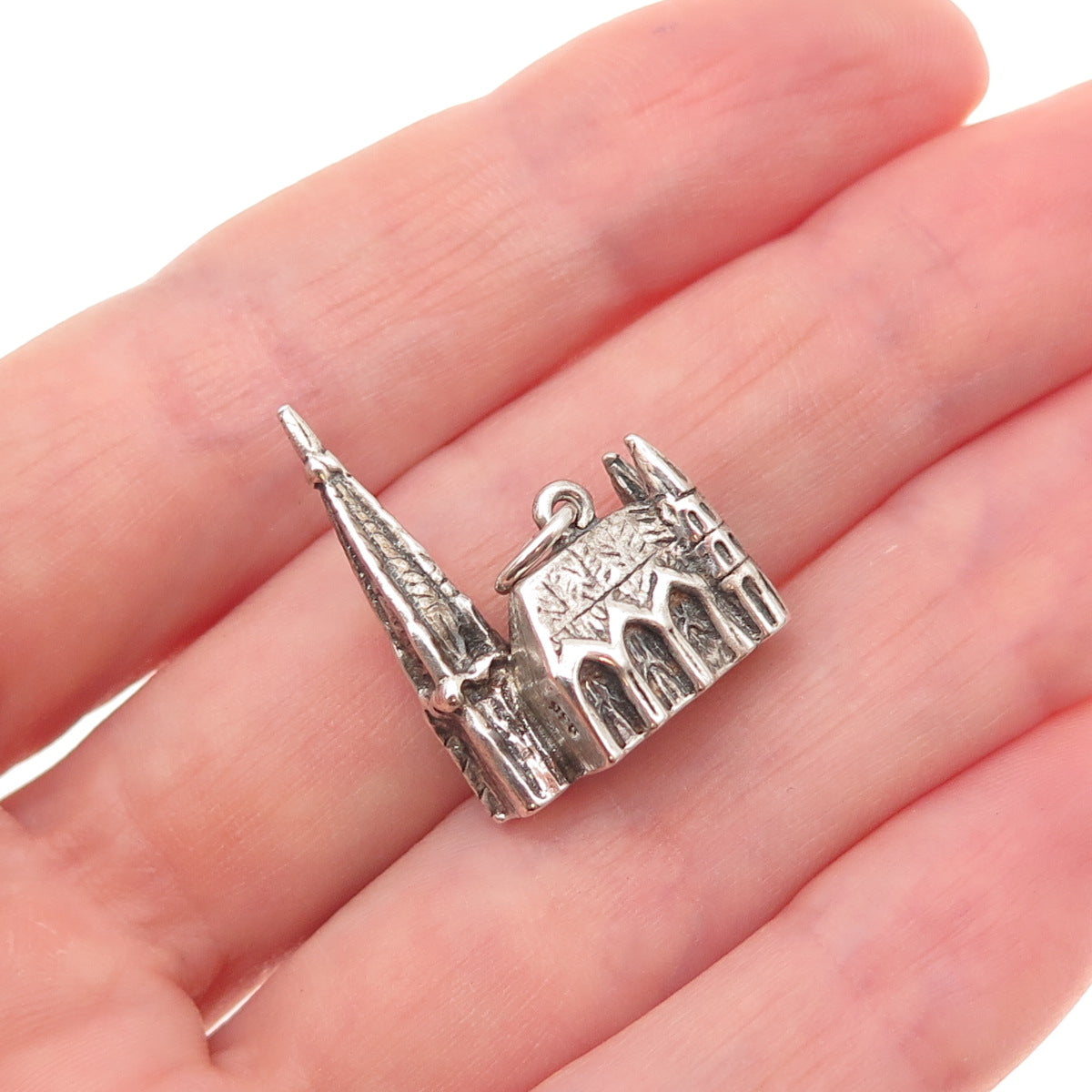 835 Silver Antique Art Deco St. Stephen's Cathedral Vienna 3D Charm Pendant