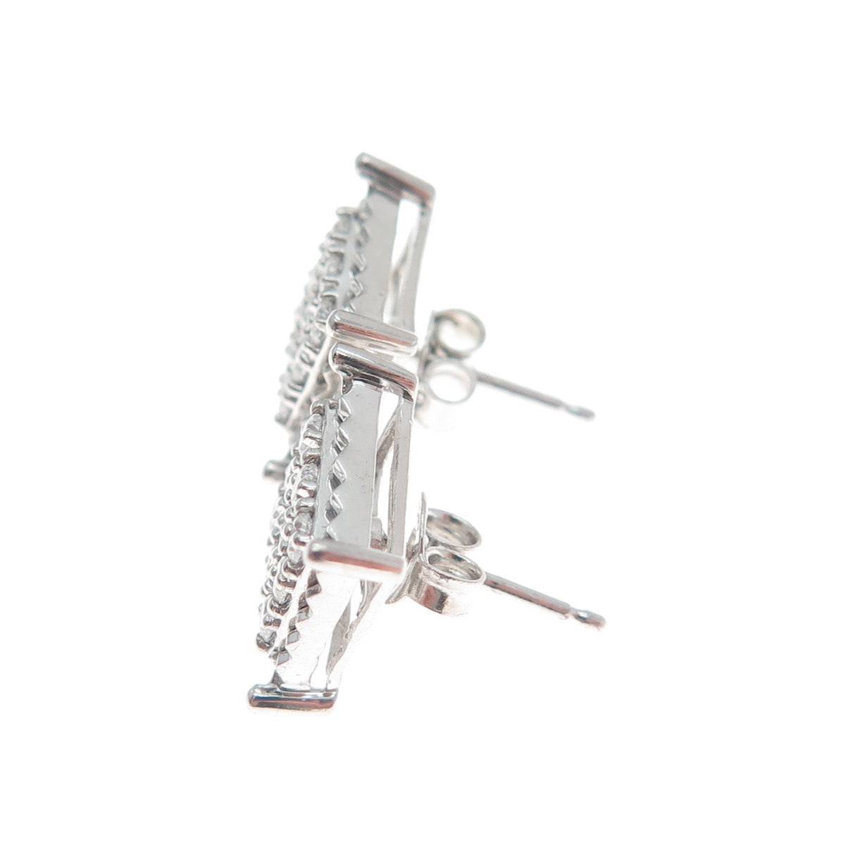 925 Sterling Silver Round-Cut Shaped C Z Sparkle Square Stud Earrings