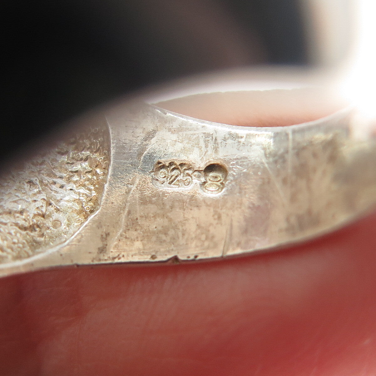 925 Sterling Silver Vintage Pear-Cut Shaped C Z Ribbed Modernist Ring Size 9