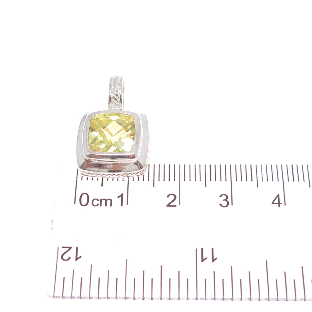 925 Sterling Silver Vintage Real Lime Quartz Minimalist Charm Pendant