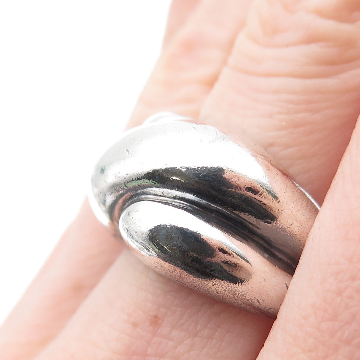 925 Sterling Silver Vintage Modernist Ribbed Dome Oxidized Ring Size 8