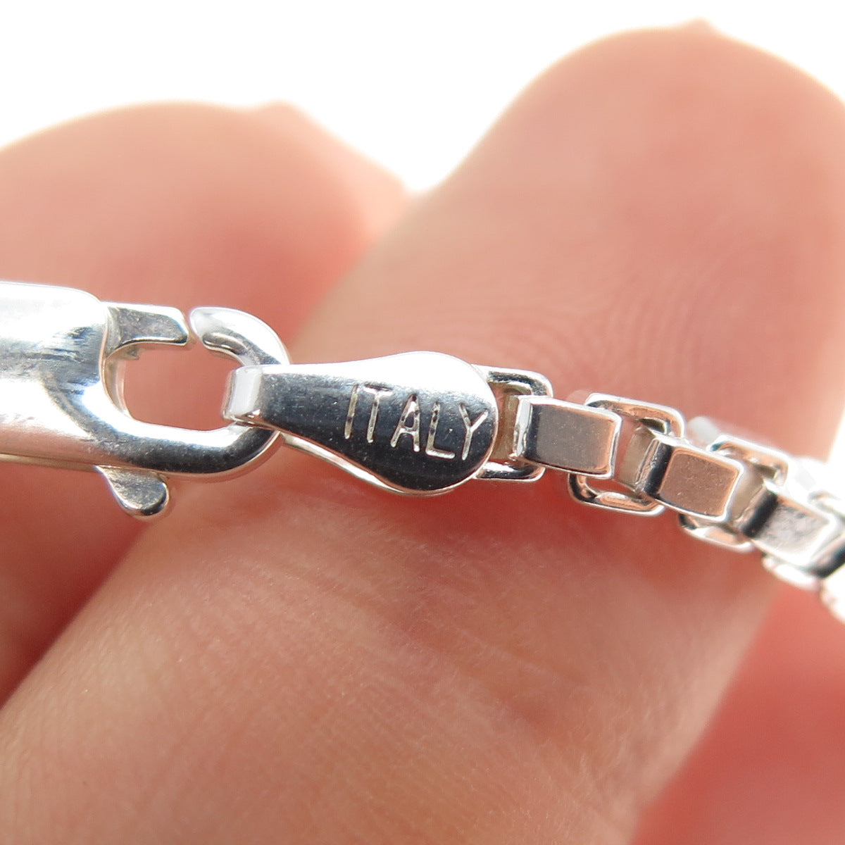 925 Sterling Silver Vintage Italy Box Chain Necklace 18"