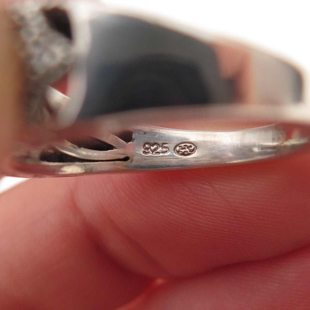 Heng Ngai 925 Sterling Silver Real Diamond 1/10 TW Floral Ring Size 9