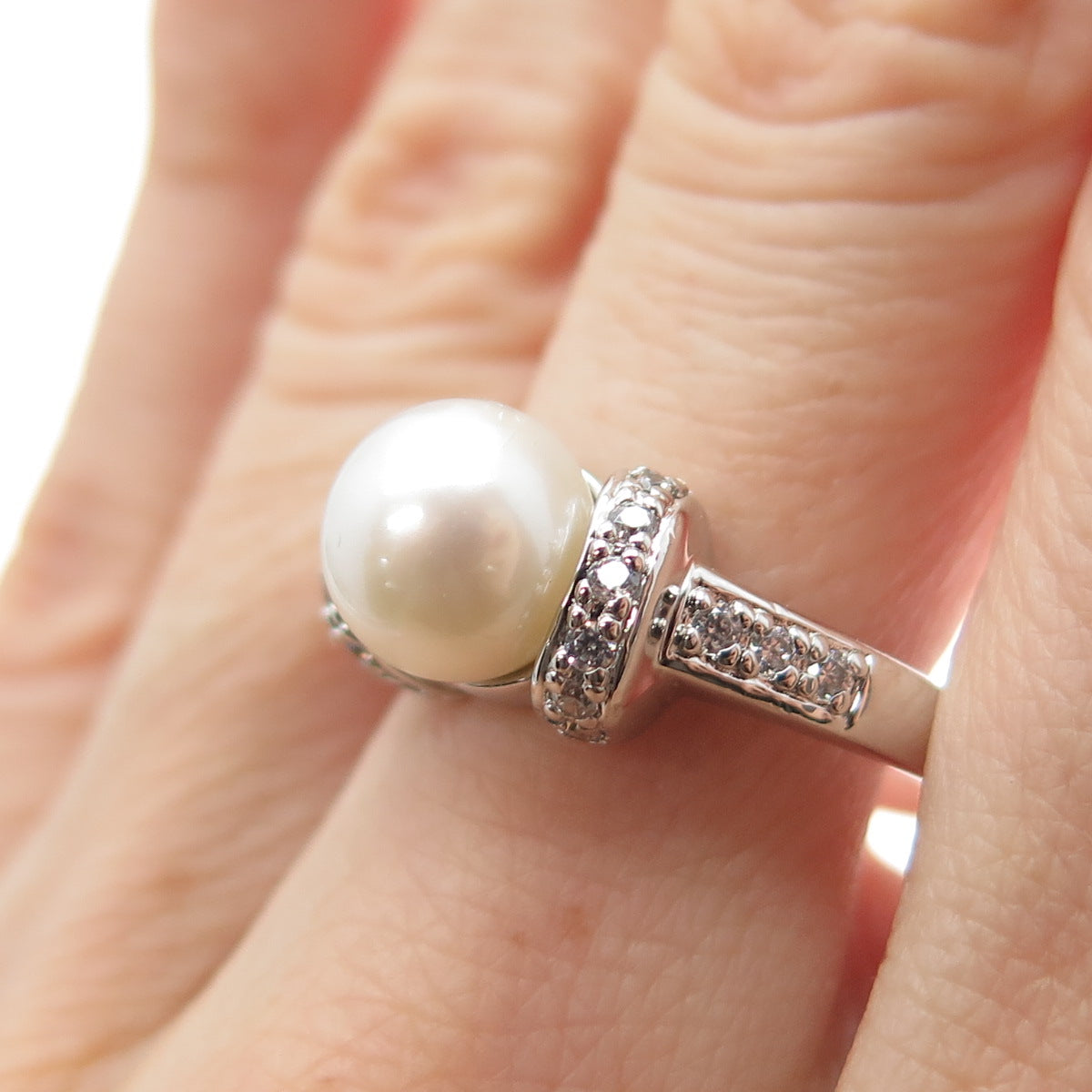 ROSS SIMONS 925 Sterling Silver Faux Pearl & C Z Ring Size 9.25