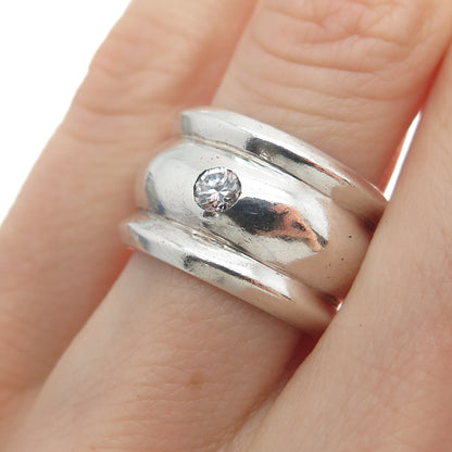 925 Sterling Silver Vintage Round-Cut Shaped C Z Ribbed Band Ring Size 6.25