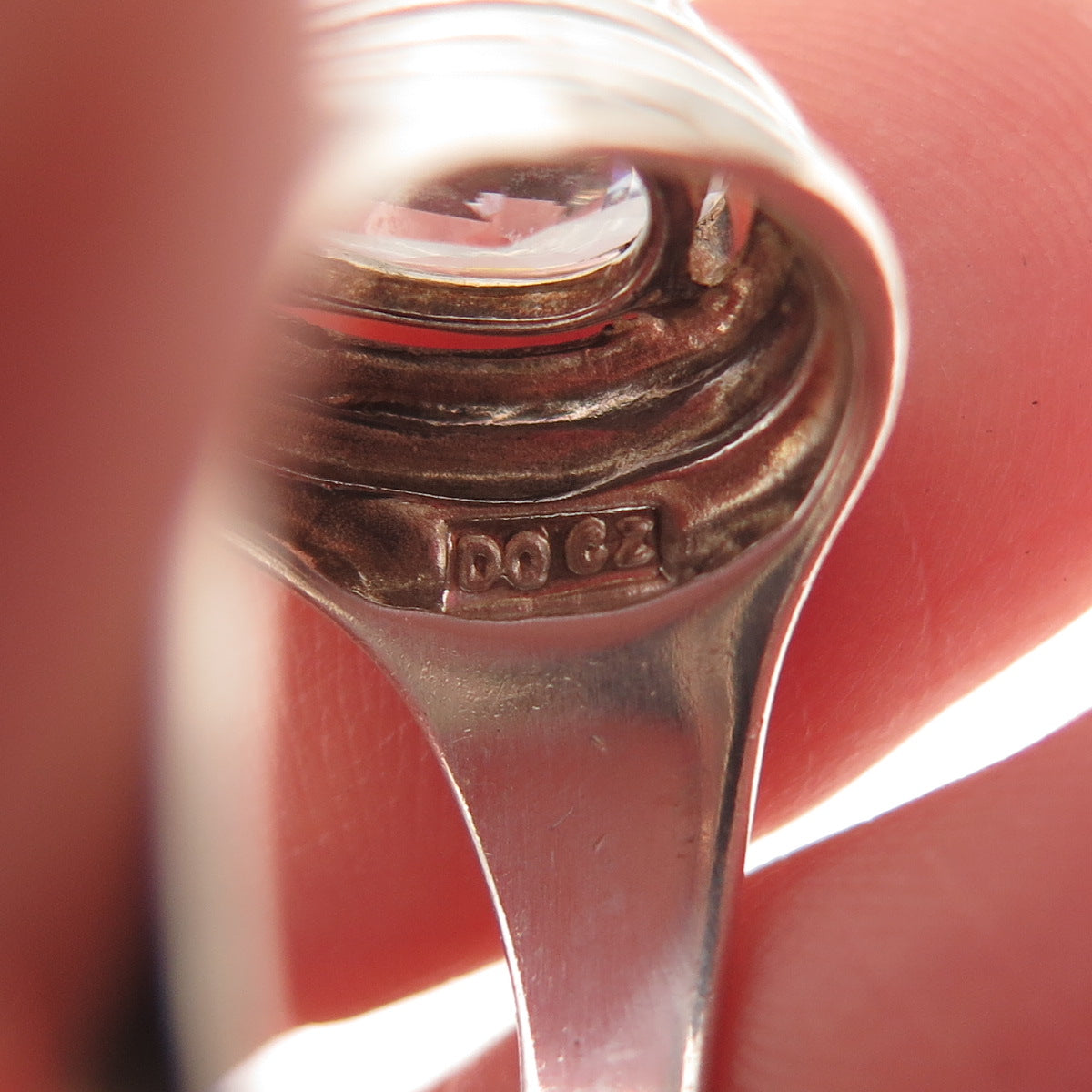 925 Sterling Silver Vintage Pear-Cut C Z Modernist Oxidized Ring Size 8.25