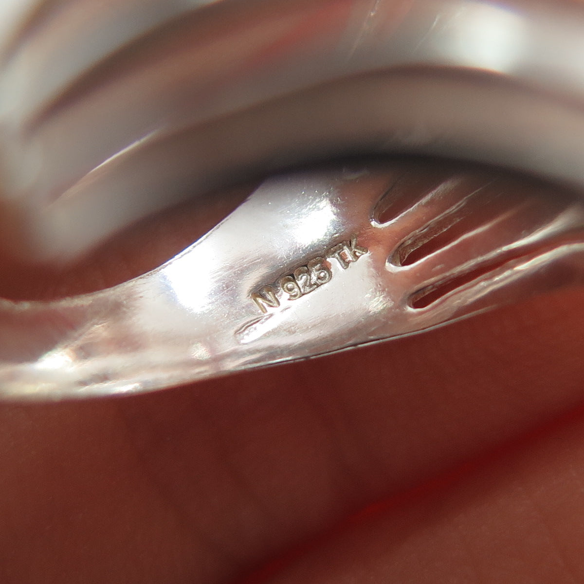 925 Sterling Silver Vintage Modernist Spine Link Ring Size 8