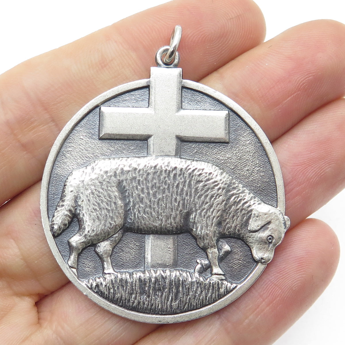 925 Sterling Silver Vintage "Feed My Lambs" USA Lutheran Council Medal Pendant