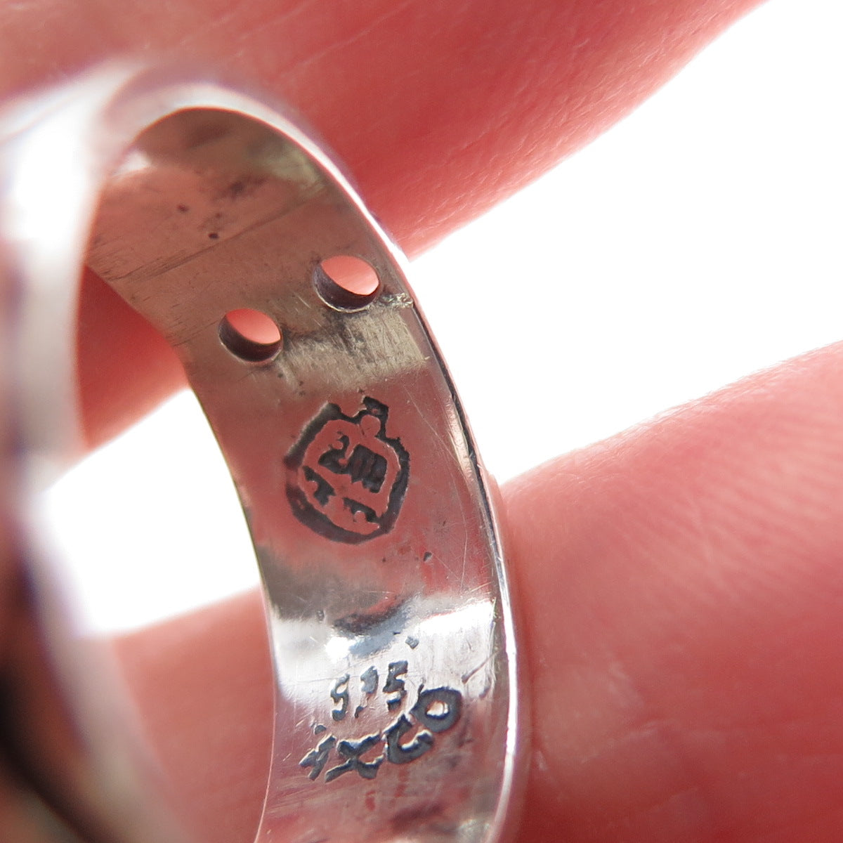 925 Sterling Silver Vintage Mexico Tribal Symbol Oxidized Band Ring Size 7.25