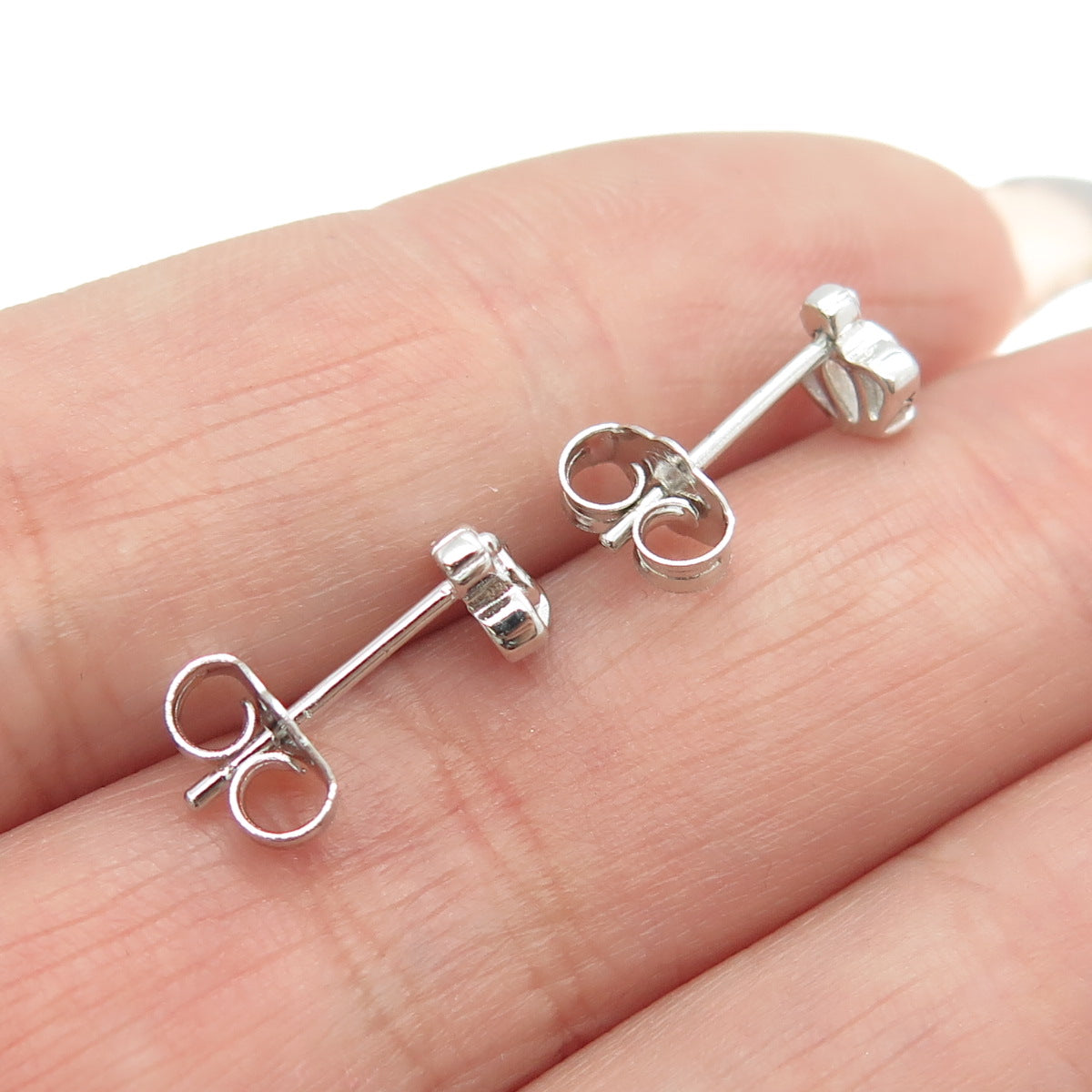 925 Sterling Silver Crown Stud Earrings