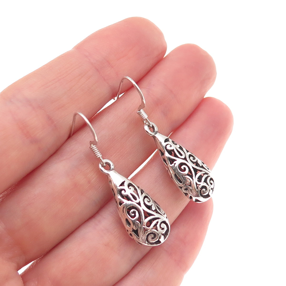 925 Sterling Silver Vintage Floral Scroll Teardrop Oxidized Dangle Earrings