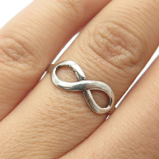 925 Sterling Silver Vintage Infinity Ring Size 7.75