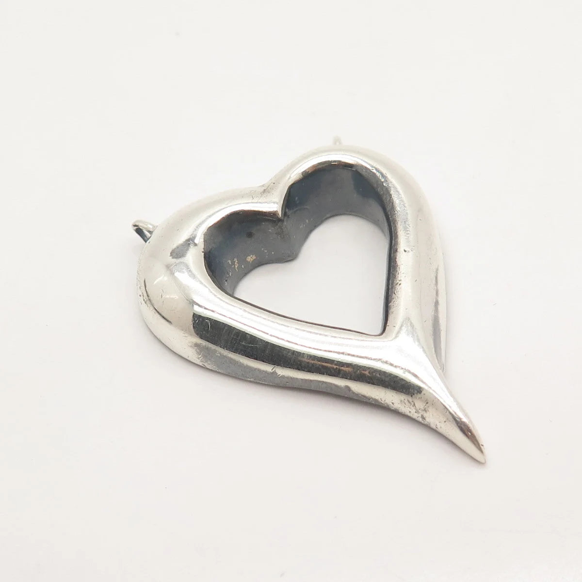 925 Sterling Silver Vintage Open Heart Necklace Central Part
