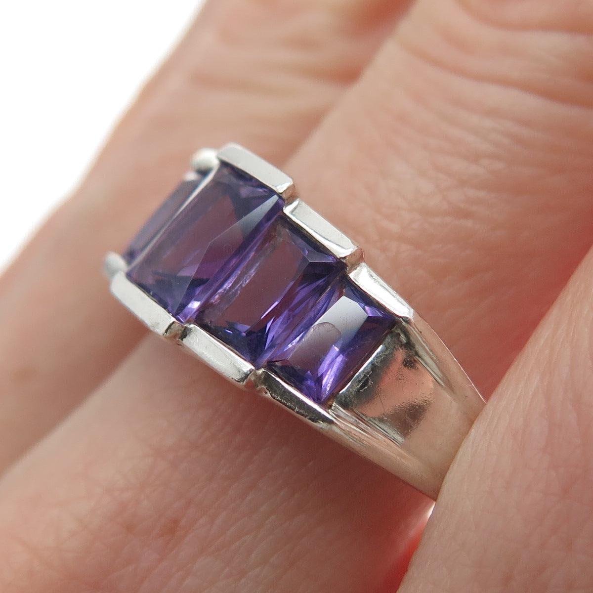 MICHELLE ALBALA 925 Sterling Silver Vintage Real Amethyst Gem Ring Size 9.25