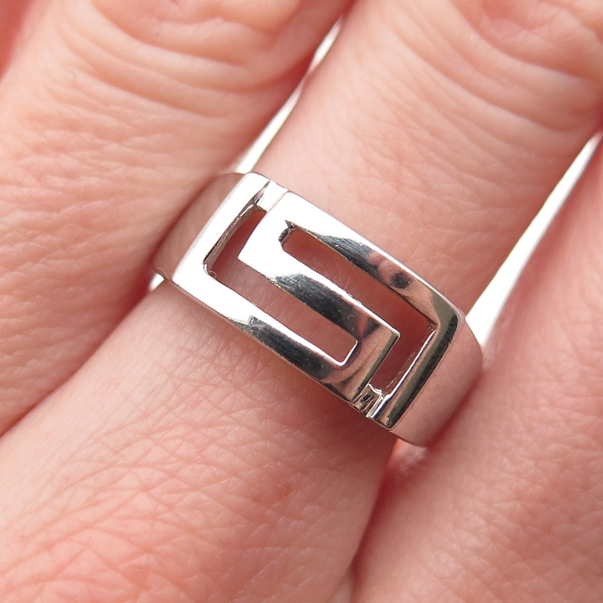 925 Sterling Silver Vintage Maze Ring Size 7.25