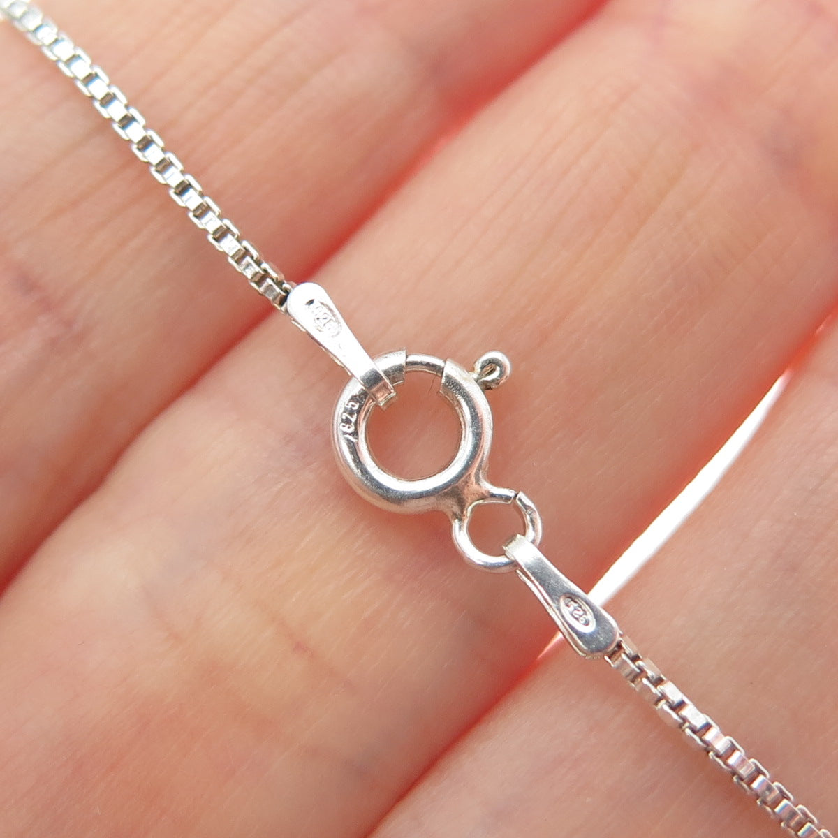 925 Sterling Silver Oval-Cut C Z Dolphin Box Chain Necklace 18"