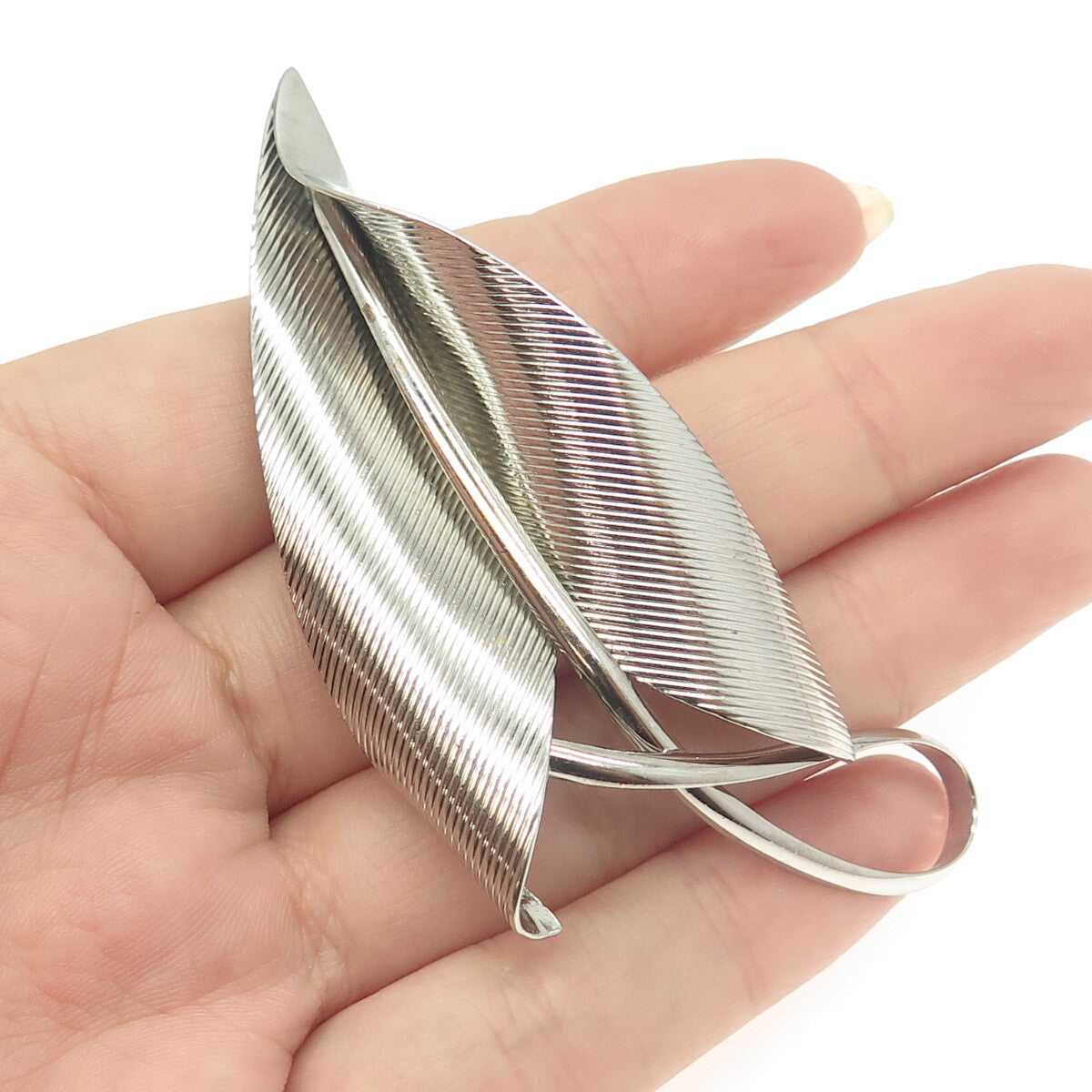 NAPIER 925 Sterling Silver Vintage Striped Leaf Pin Brooch