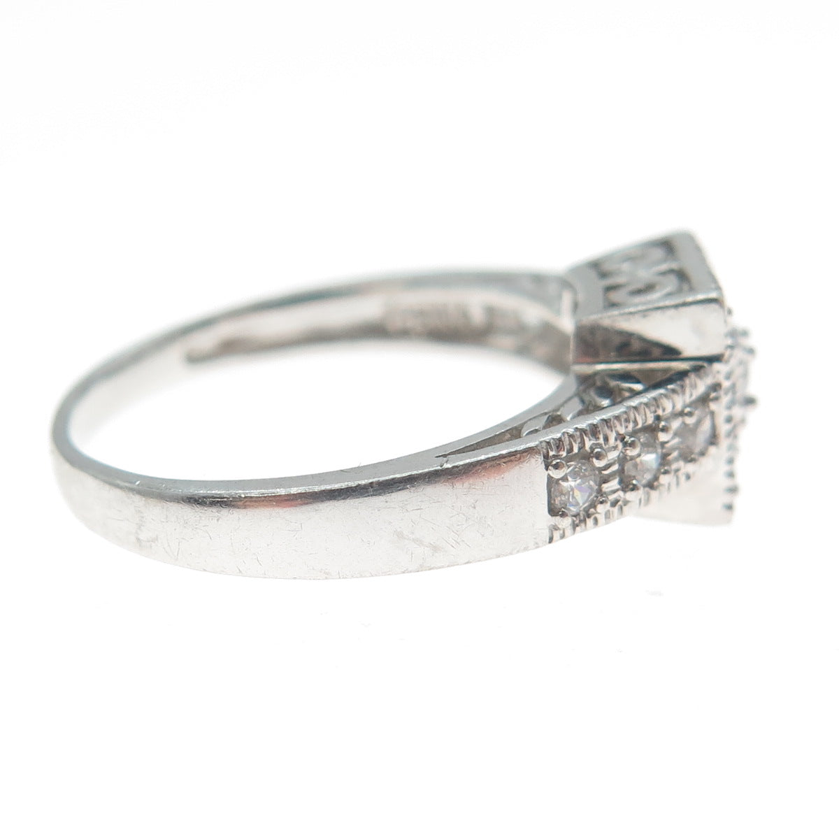 MEDA 925 Sterling Silver Round-Cut C Z Engagement Ring Size 8