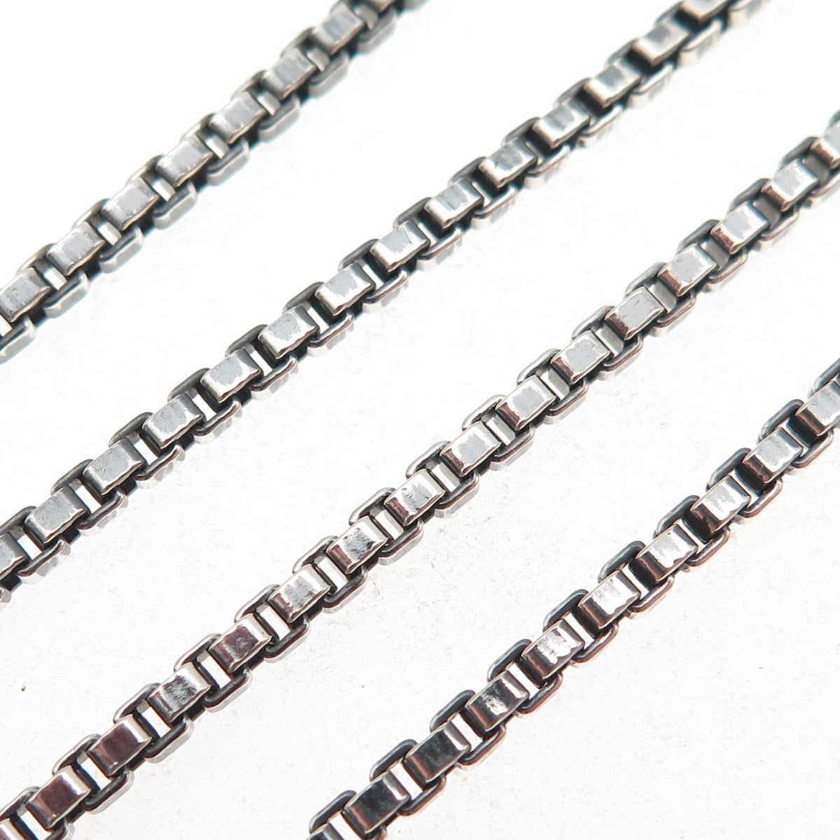 925 Sterling Silver Vintage Italy Box Chain Necklace 18"