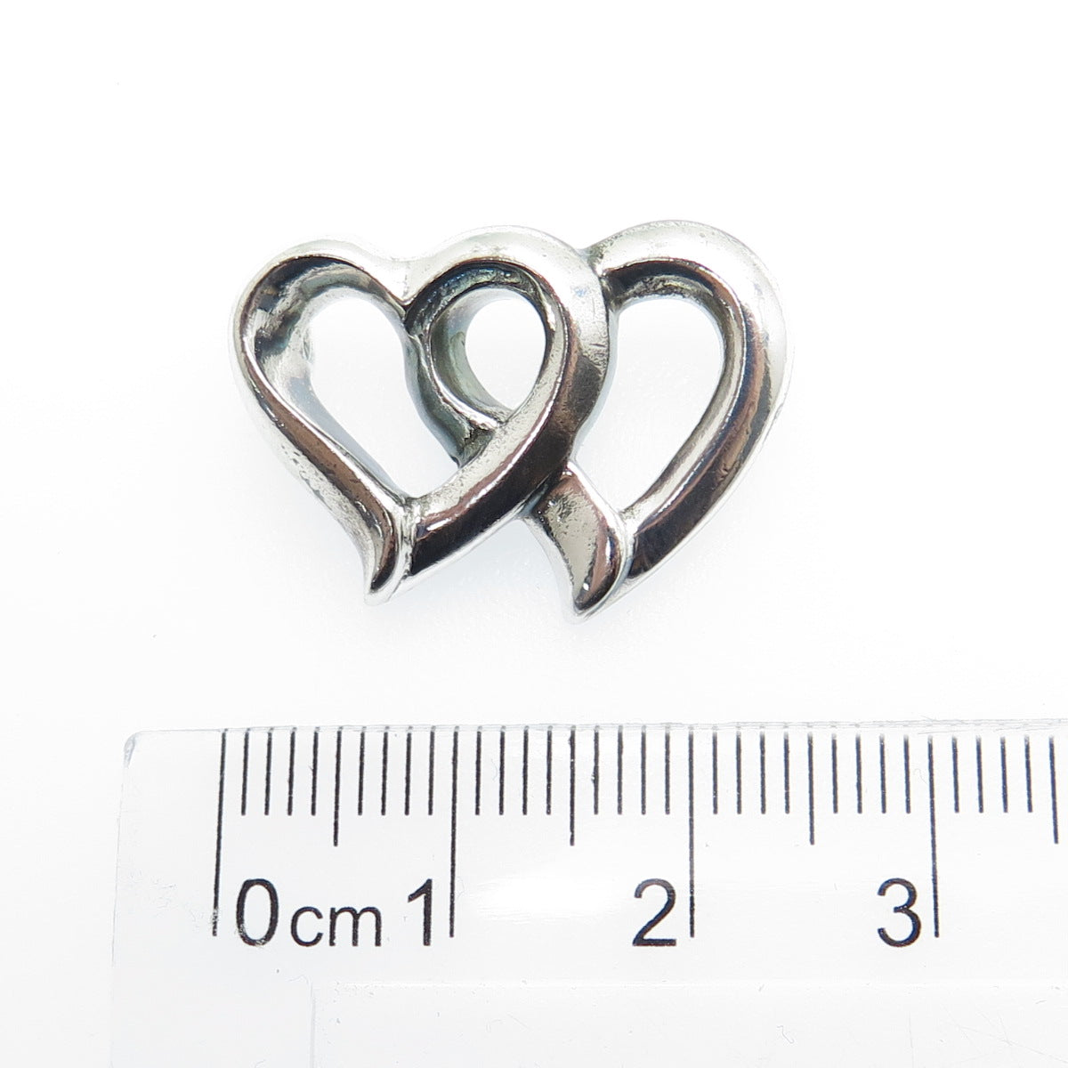 925 Sterling Silver Vintage Loving Hearts Centerpiece Slide Pendant