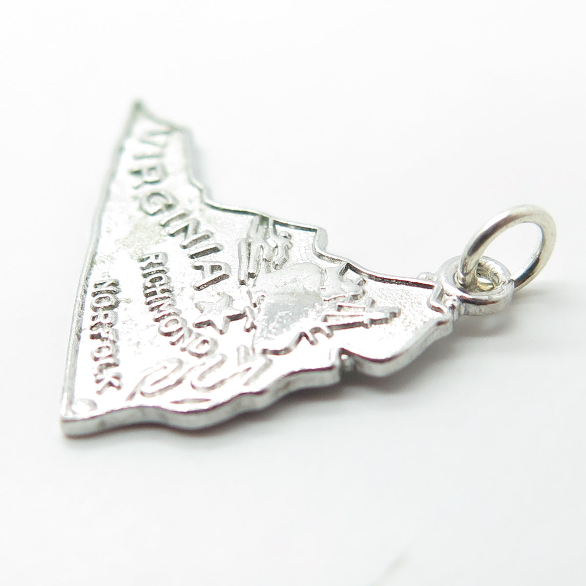 WELLS 925 Sterling Silver Vintage Virginia Cavalier State Map Charm Pendant