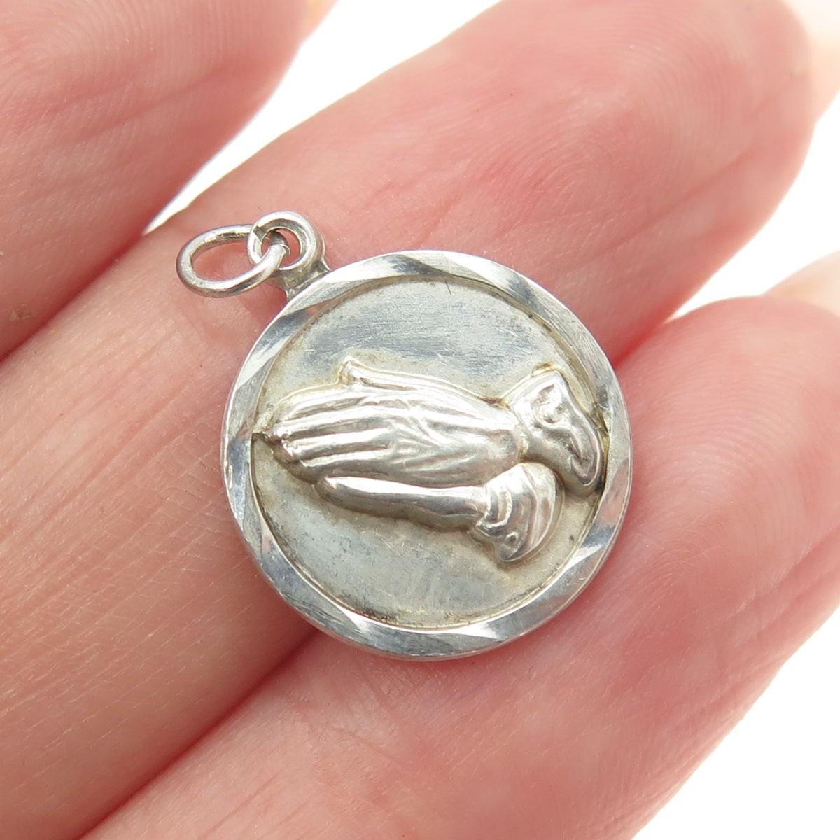 925 Sterling Silver Antique Art Deco Hands In Prayer Charm Pendant