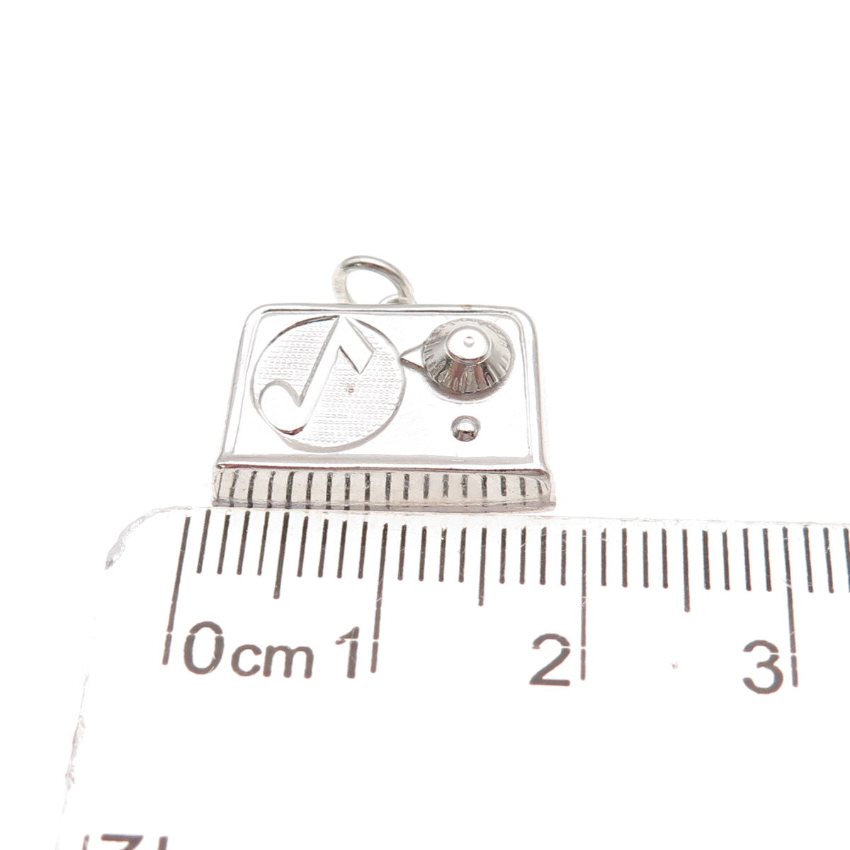 AE Art's Elegance 925 Sterling Silver Vintage Retro Radio 3D Mini Charm Pendant