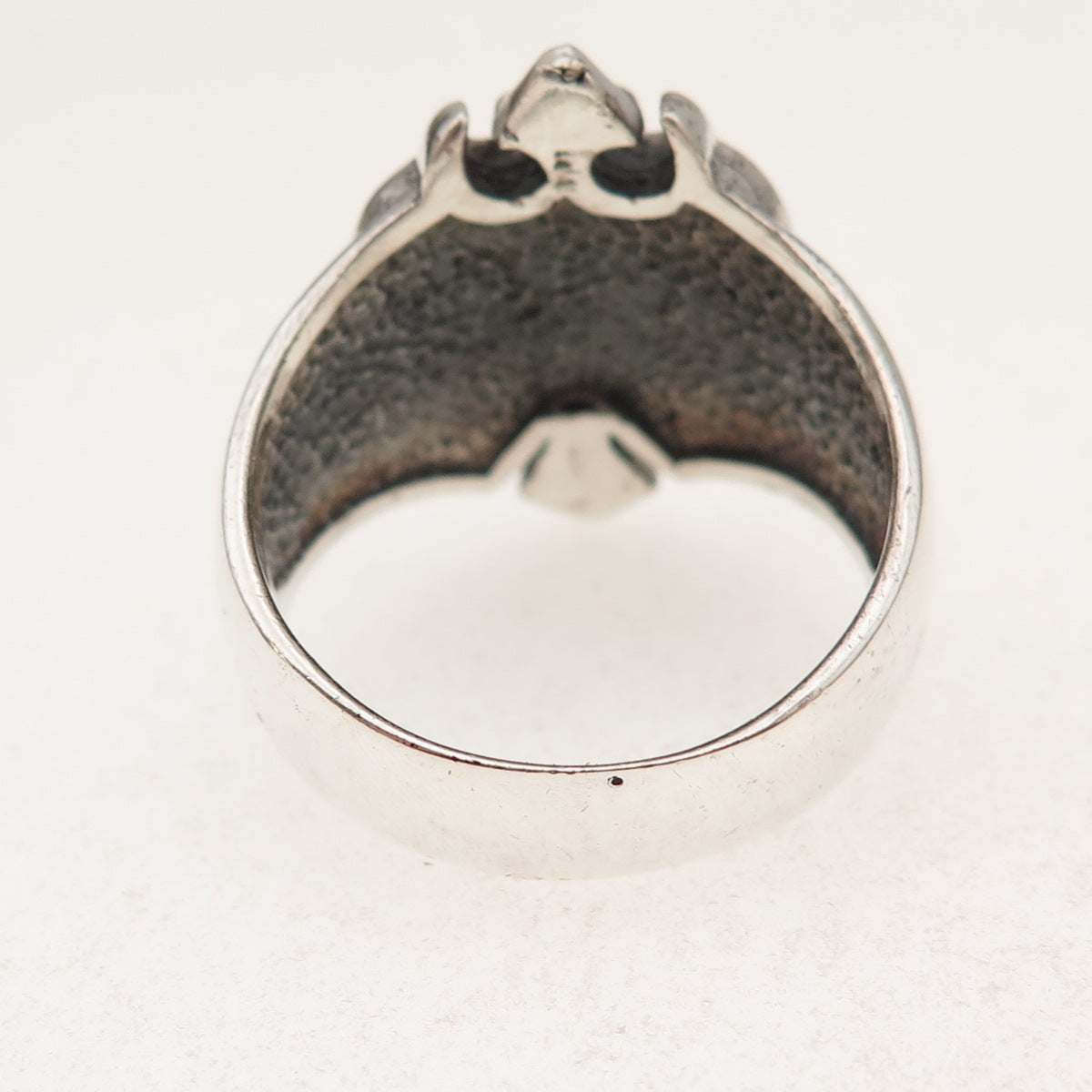 925 Sterling Silver Vintage Cross & Angel Wings Oxidized Ring Size 12.25