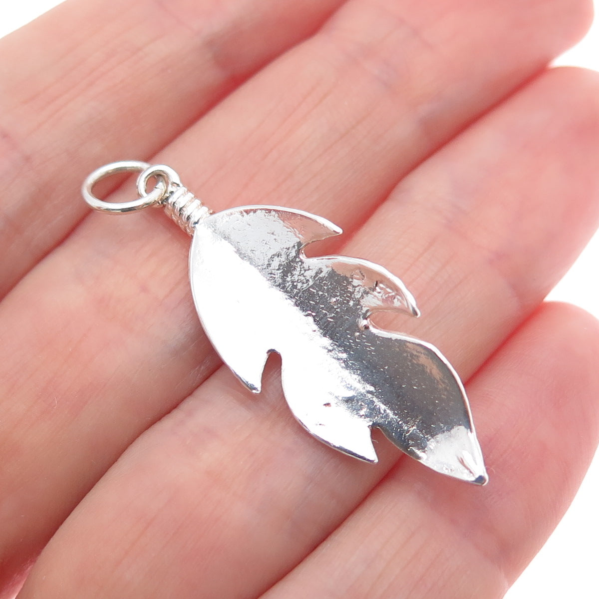 925 Sterling Silver Vintage Feather Southwestern Charm Pendant