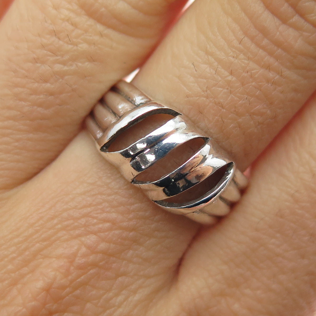 925 Sterling Silver Vintage Modernist Oxidized Ring Size 9.5