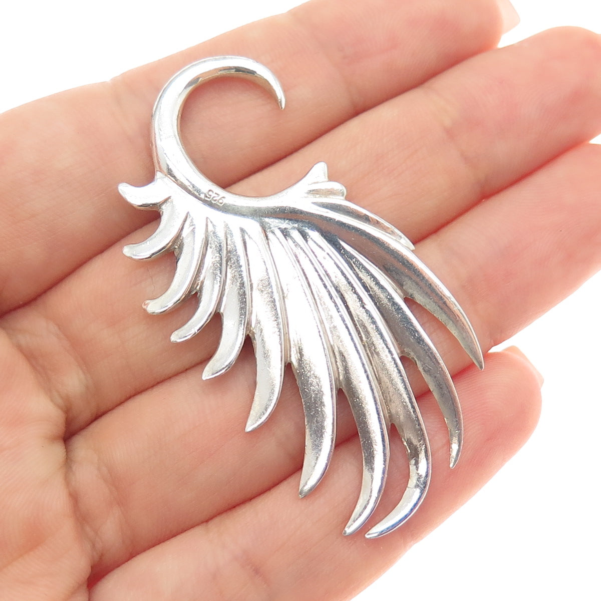 925 Sterling Silver Vintage Modernist Angel Wing SINGLE Hook Earring