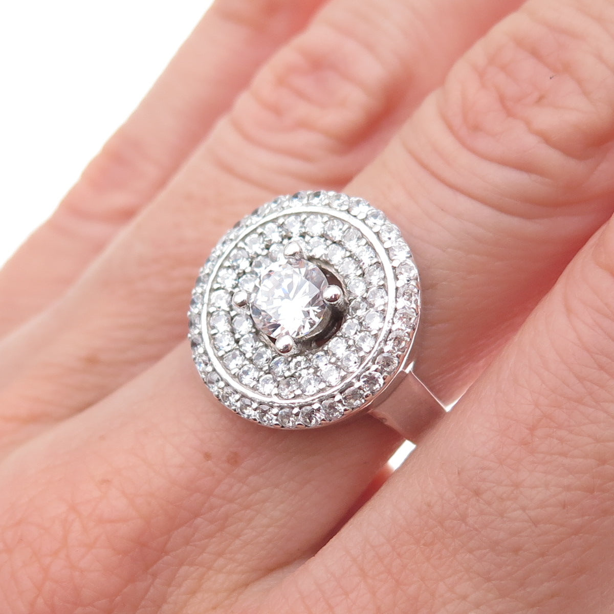 925 Sterling Silver Round-Cut C Z Sparkle Ring Size 6.75