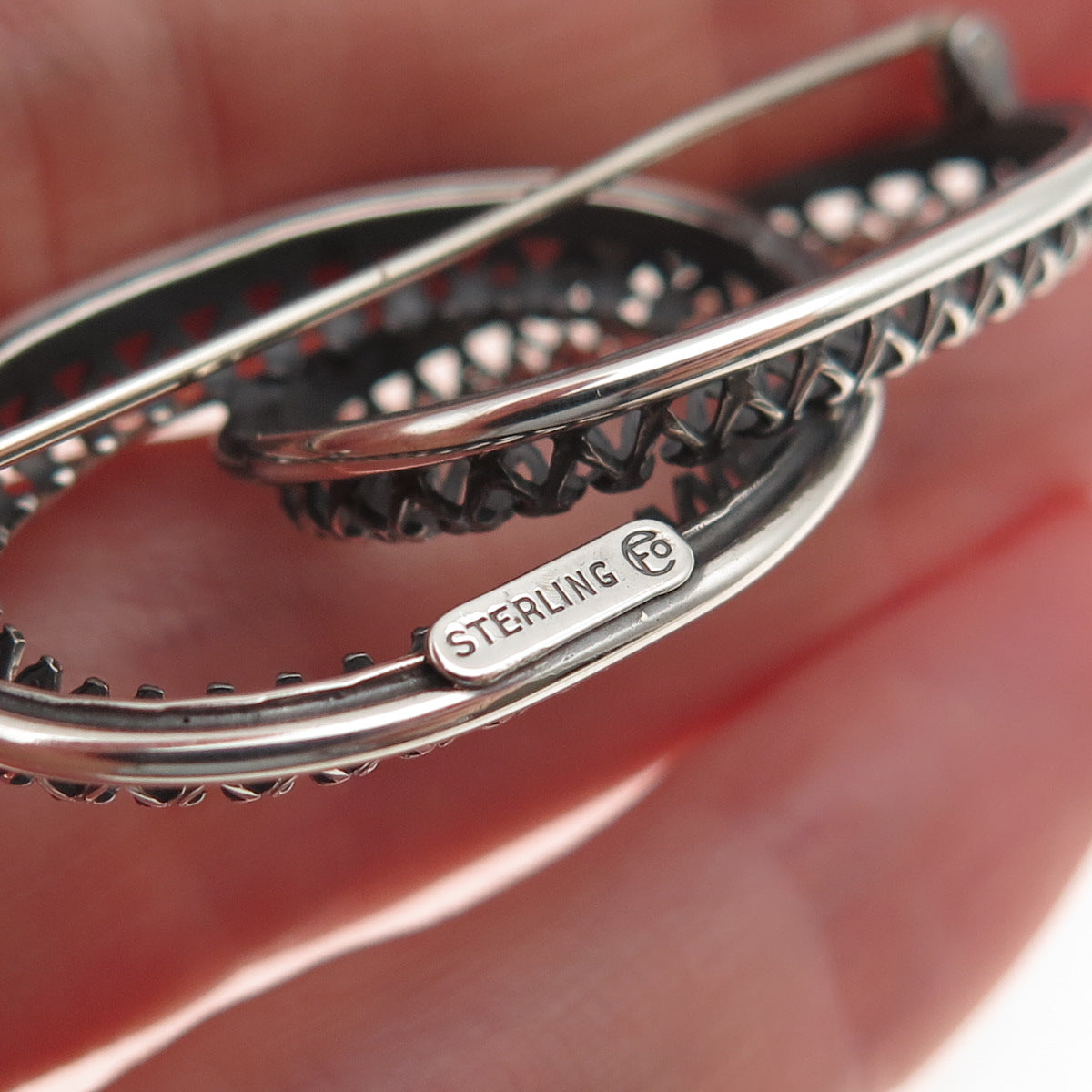Danecraft 925 Sterling Silver Antique Art Deco Interlocked Floral Pin Brooch