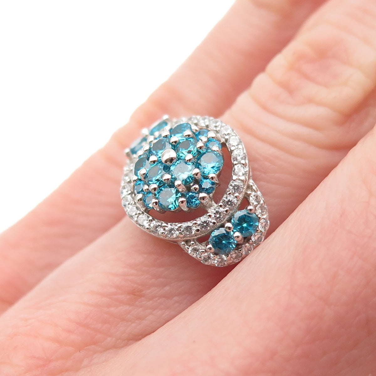 925 Sterling Silver Round-Cut Blue & White C Z Ring Size 5