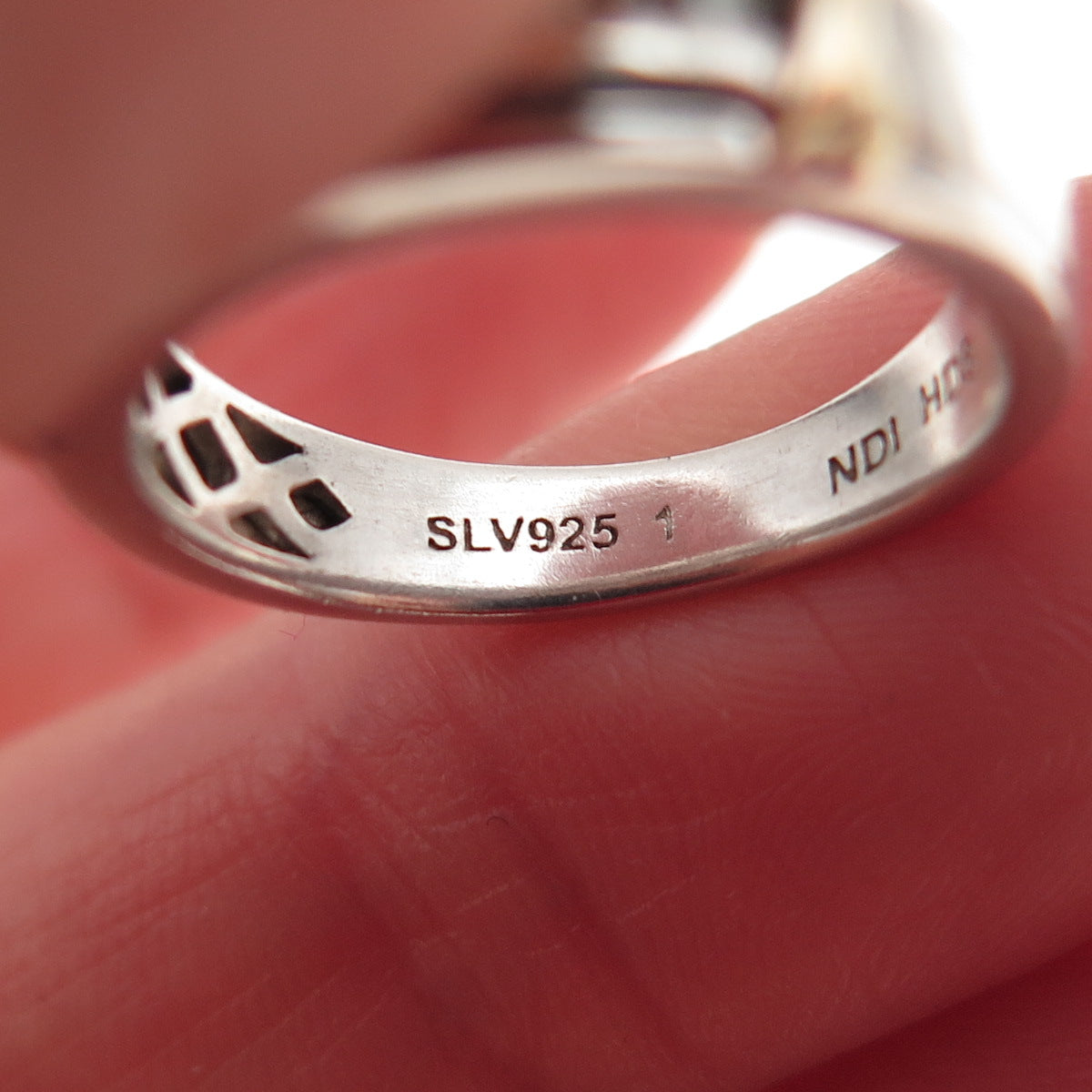 SLV Sadye L Vassil 925 Sterling Silver Real Round-Cut Diamond Ring Size 5