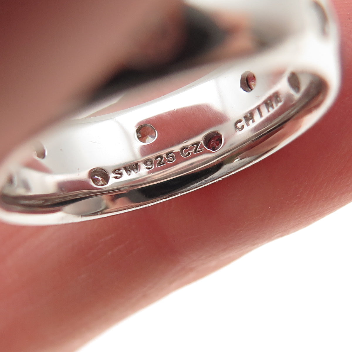 925 Sterling Silver Round-Cut C Z Band Ring Size 7.25