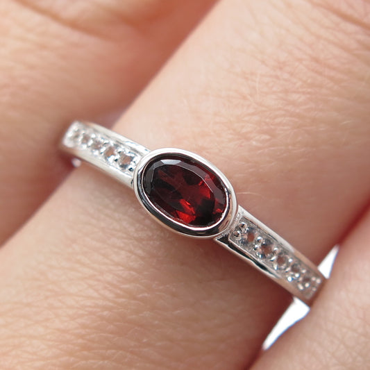 DSMK 925 Sterling Silver Real Red Garnet & White Topaz Ring Size 9.25