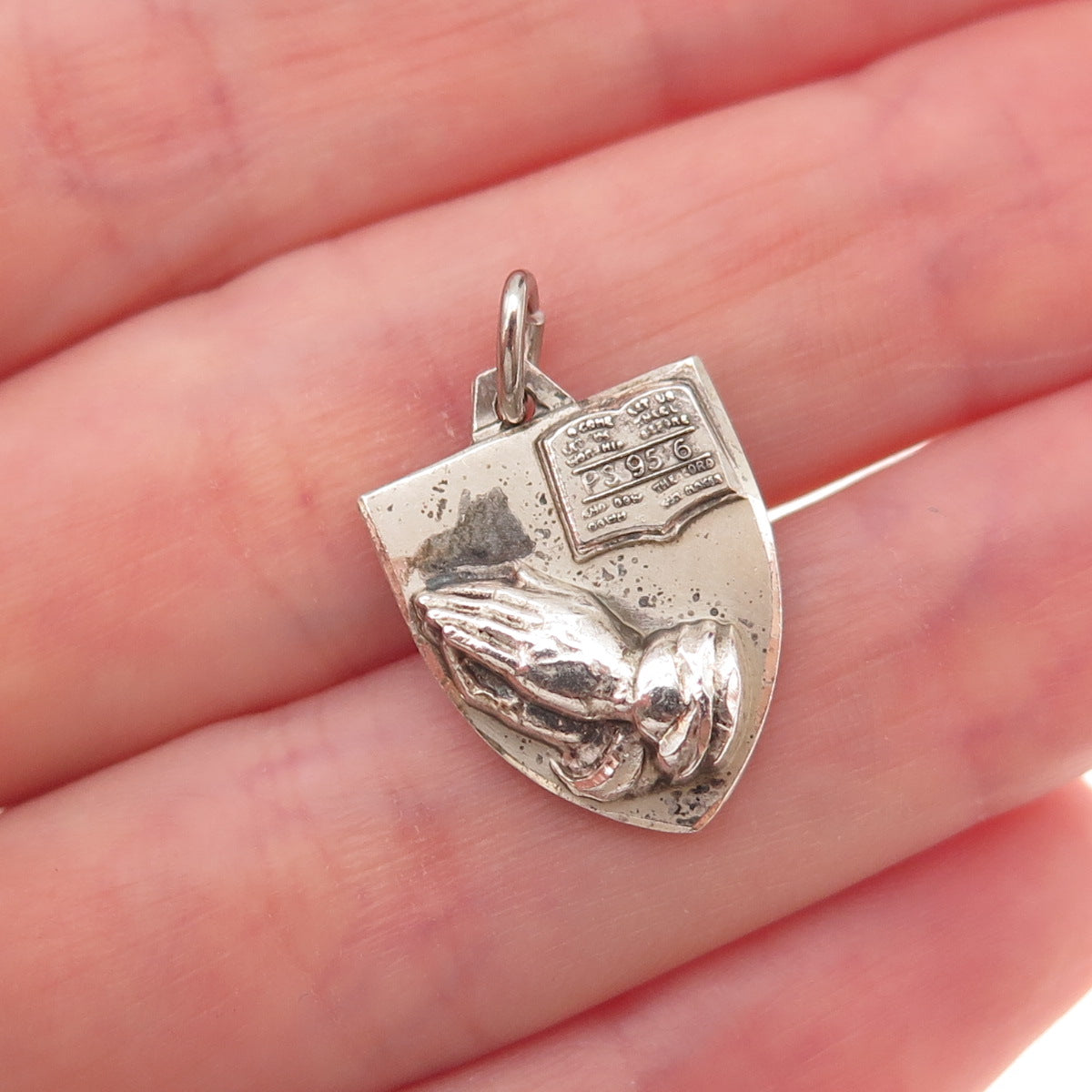 Hayward 925 Sterling Silver Antique Art Deco Prayer Hands Baptist Charm Pendant