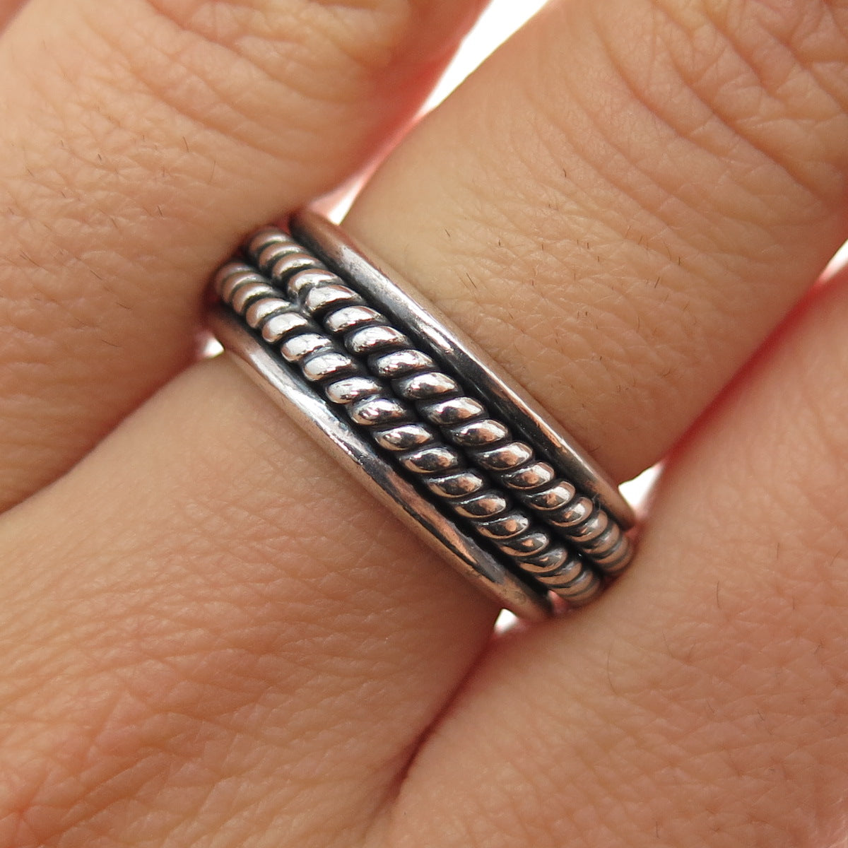 925 Sterling Silver Vintage Mexico Rotating Band Oxidized Ring Size 7.25
