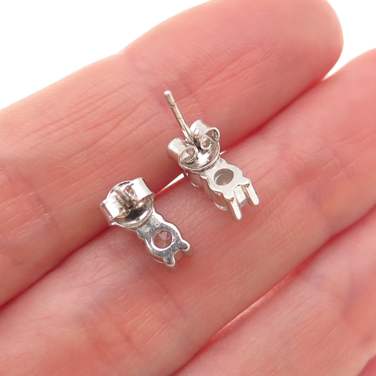 925 Sterling Silver Round-Cut C Z Stud Earrings