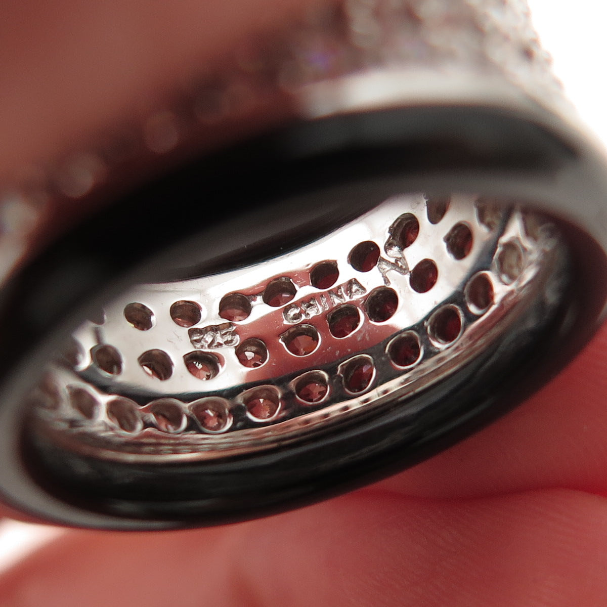 925 Sterling Silver Real Black Onyx & C Z Wide Band Ring Size 7.25