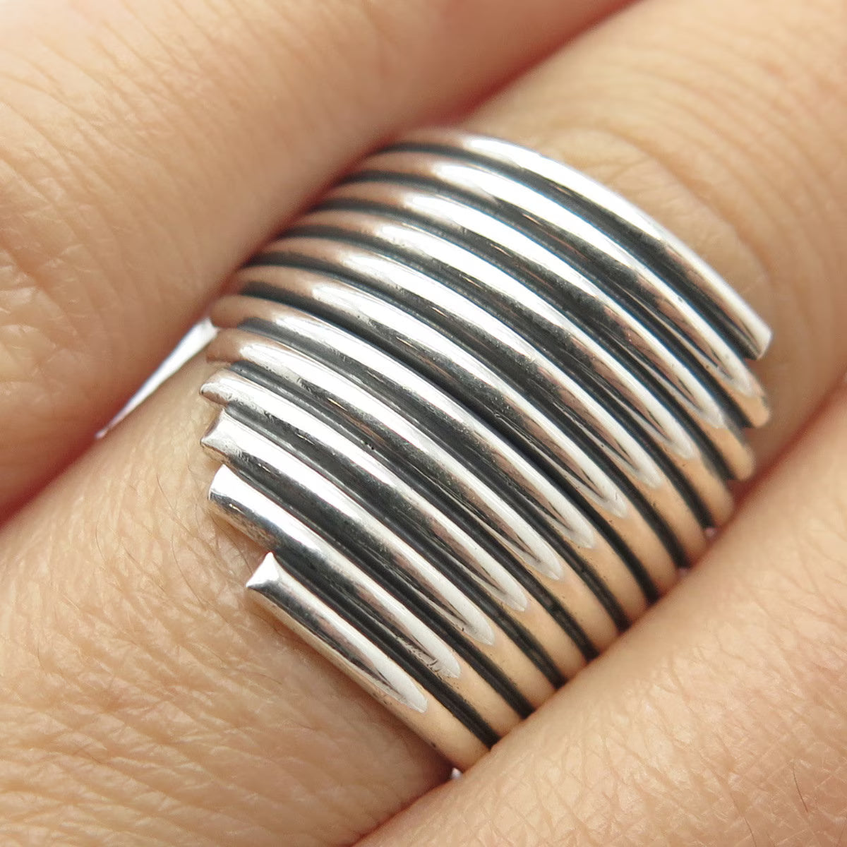 925 Sterling Silver Vintage Wire Wrapped Ring Size 7