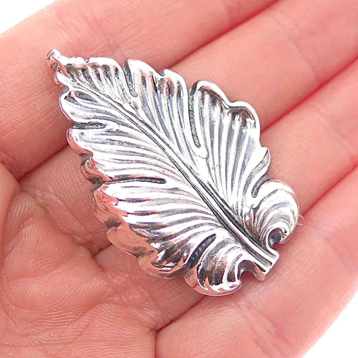 JEWELART 925 Sterling Silver Vintage Floral Leaf Oxidized Pin Brooch