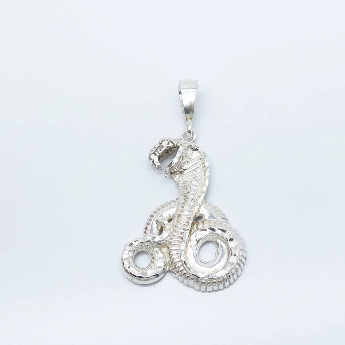 925 Sterling Silver Vintage Snake Pendant